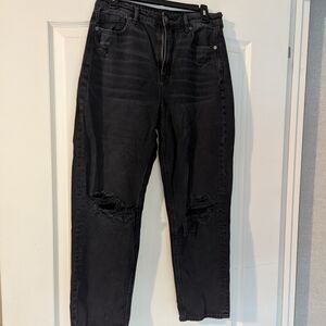 American Eagle Outfitters Mom Straight Jeans
